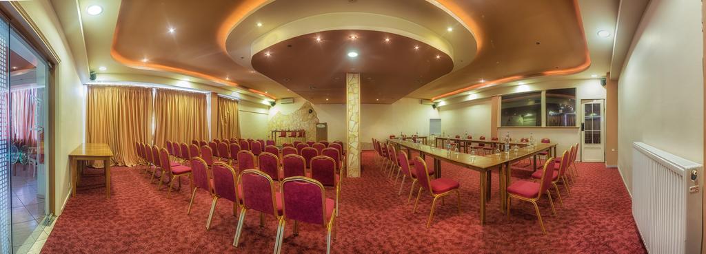 Tselikas Hotel Kozani Dış mekan fotoğraf